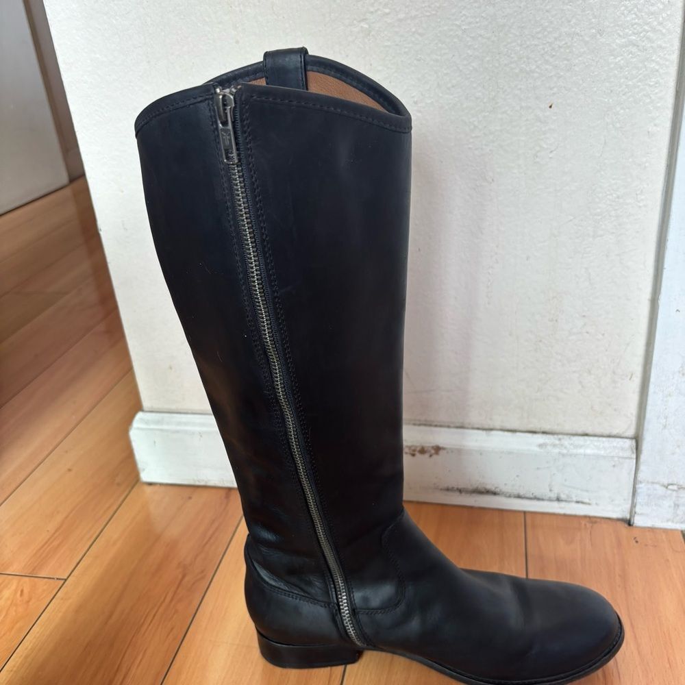 Frye Melissa Inside Zip Boots size 9B - Picture 4 of 9